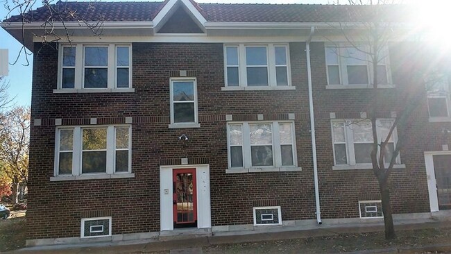 Primary Photo - 3704 Hereford St