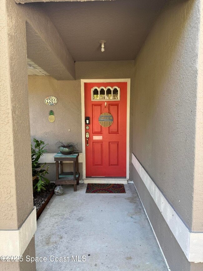 Building Photo - 2201 Appalachian Dr