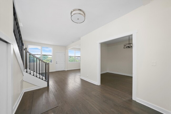 Building Photo - 9771 W 143rd St