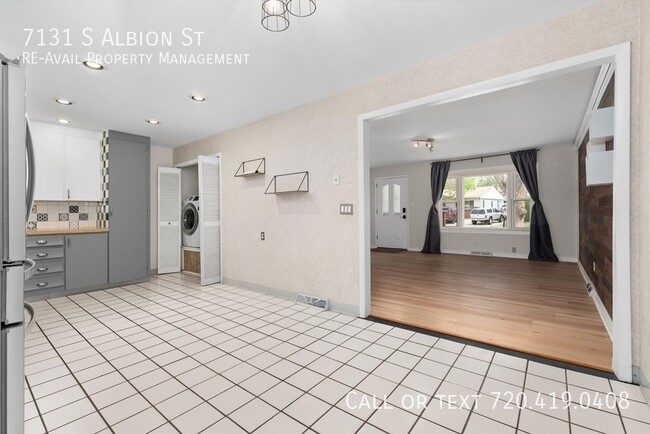 Building Photo - 7131 S Albion St