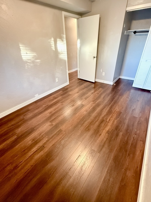 Building Photo - 7428 S 700 E