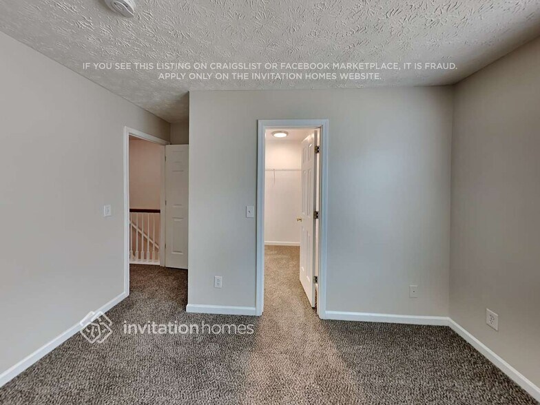 Building Photo - 525 Kensigton Park Dr