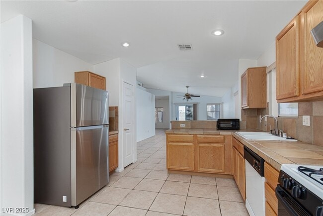 Building Photo - 3149 Morning Whisper Dr