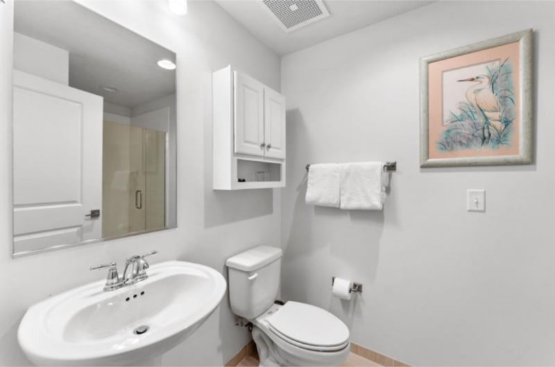 Building Photo - 15928 Front Beach Rd