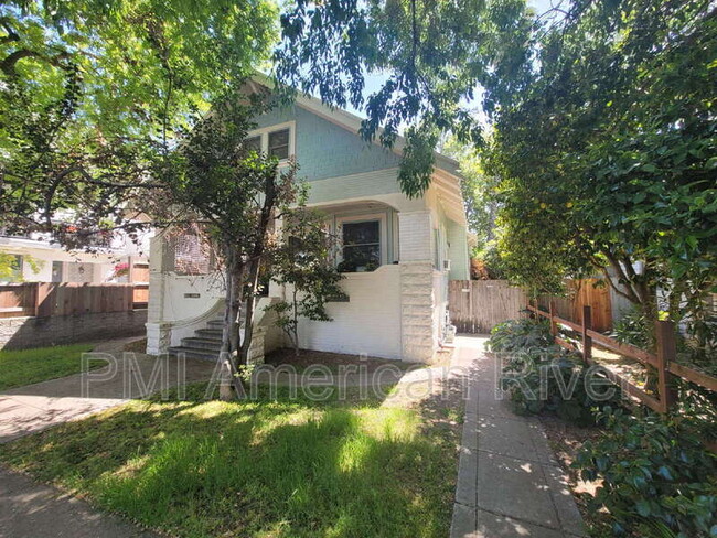 Building Photo - 1218 U St
