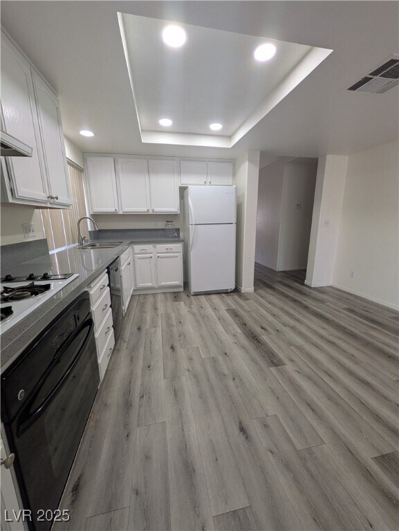 Building Photo - 4459 Anatone Dr