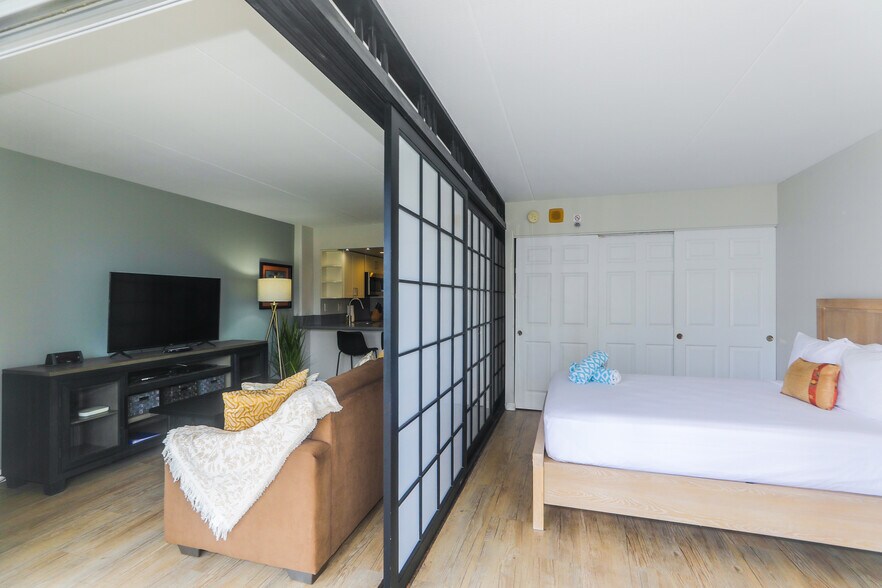 Building Photo - 1777 Ala Moana Blvd