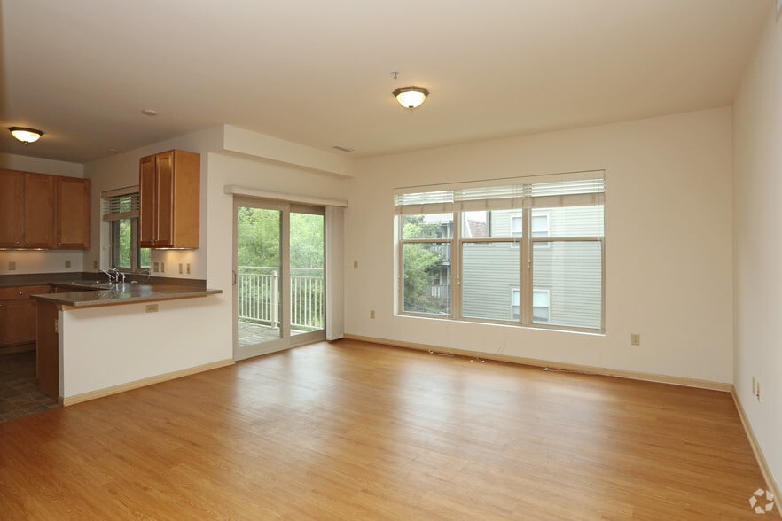 2BR, 2BA - The Lurican - The Lurican