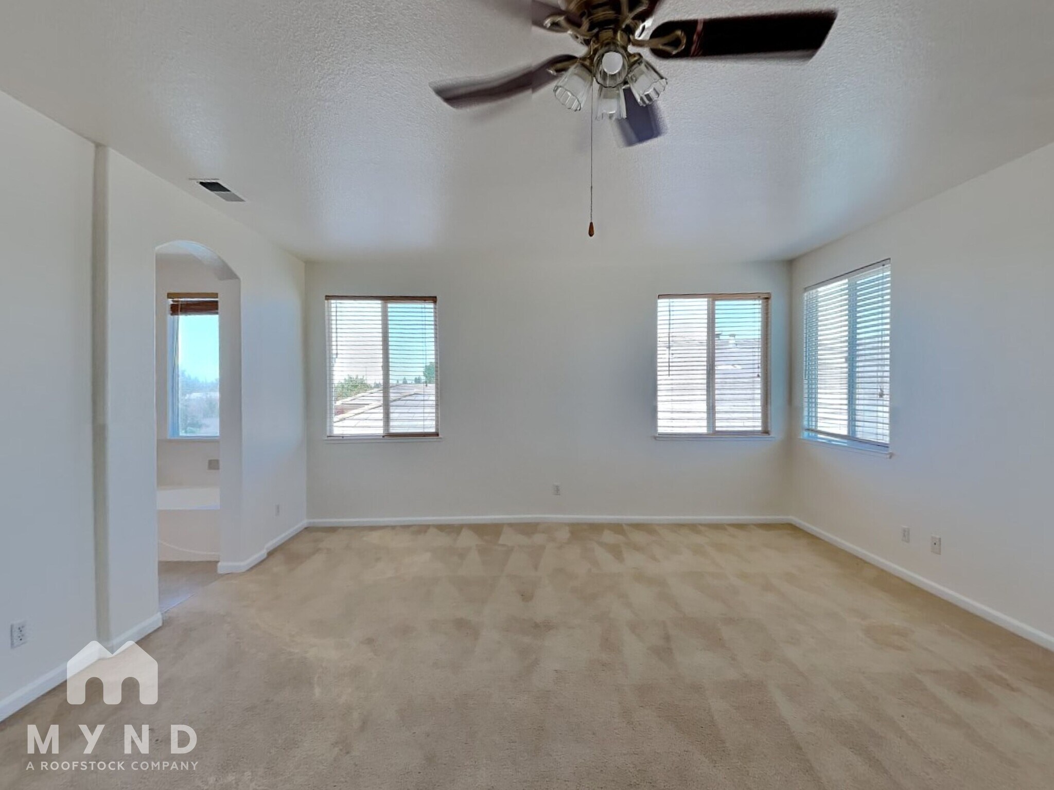 Building Photo - 9359 Lost Springs Ct