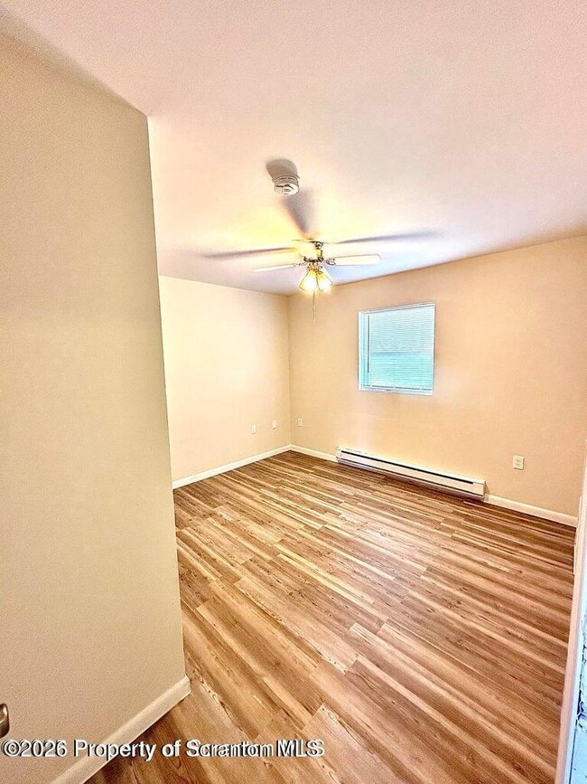 Building Photo - 1213 Lori Dr