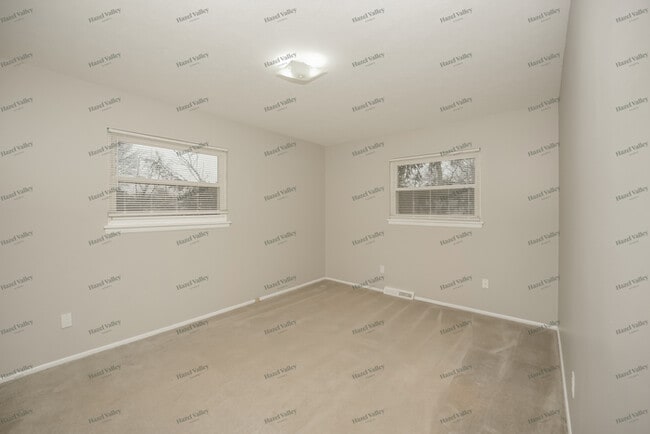 Building Photo - 23983 Delmere Dr