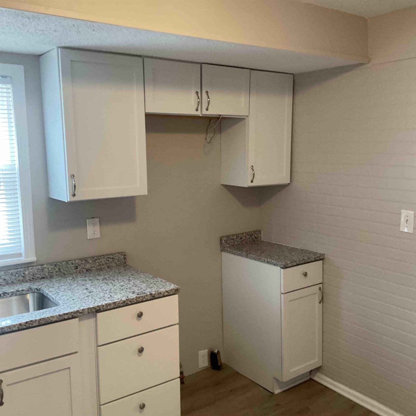 Building Photo - 7229 Virginia Ave