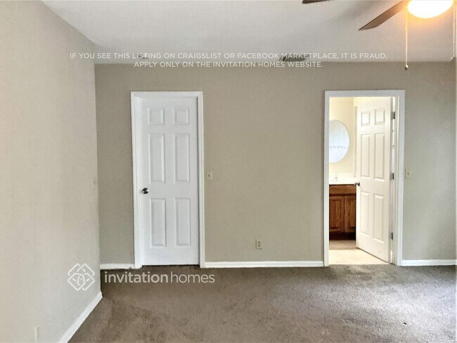 Building Photo - 12263 Lacewood Ln