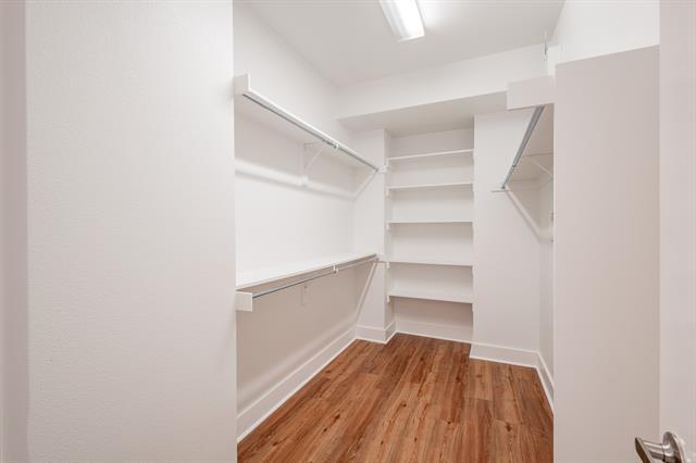 Building Photo - 6051 Ross Ave