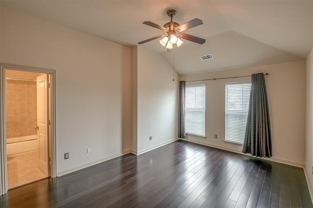 Building Photo - 1505 E Branch Hollow Dr