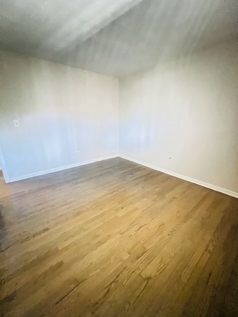 Building Photo - 593 Park Plz