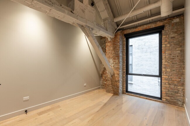 Building Photo - 1706 Sherman Ave