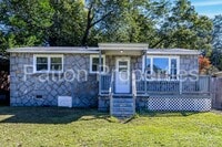 Building Photo - Rosewood Home