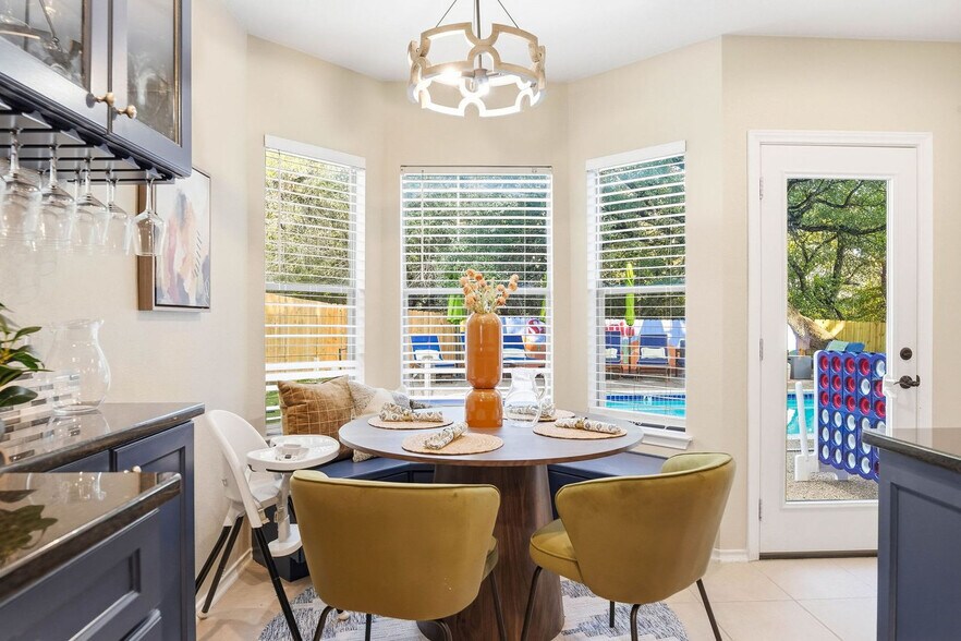 Building Photo - 11126 Quail Rise