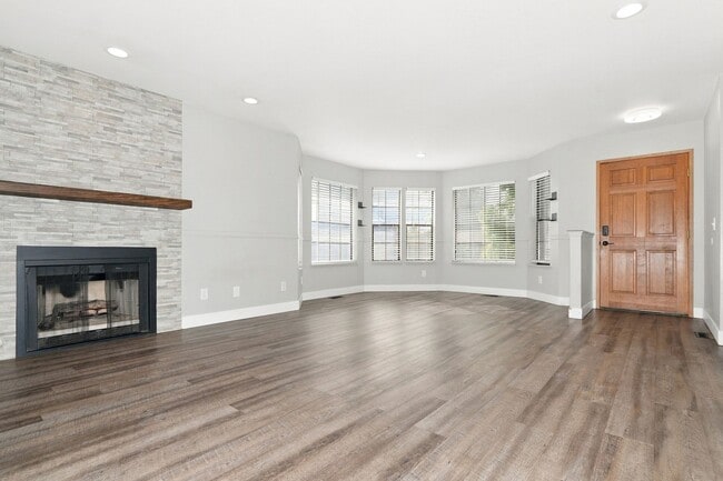 Building Photo - 21648 SE 268th St