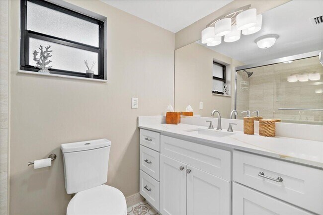 Building Photo - 11863 Wimbledon Cir