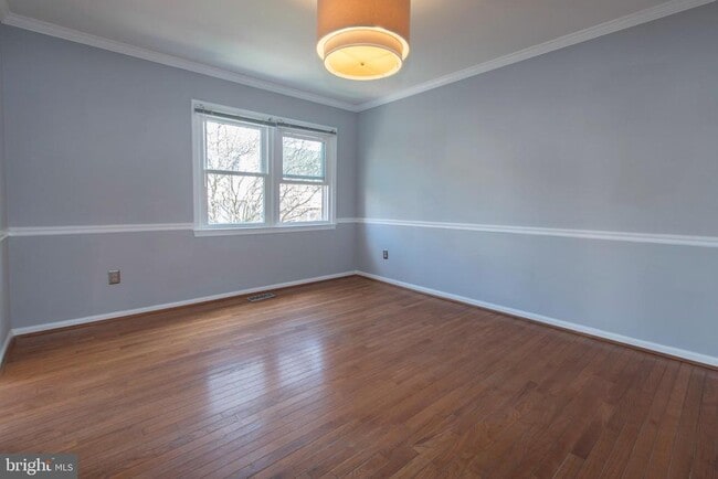 Building Photo - 48 Pontiac Way