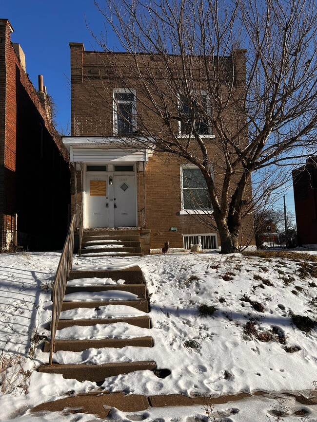 Building Photo - 1460 Laurel St