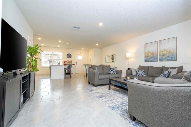 Building Photo - 12032 Holystone St