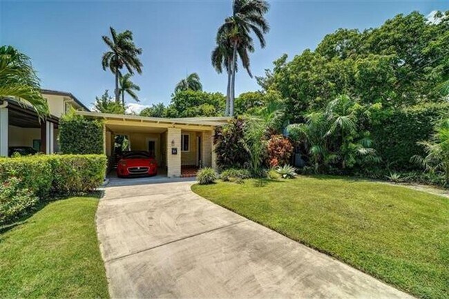Primary Photo - 60 SW 18th Terrace