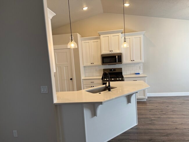 Building Photo - 1825 N Lund Hwy