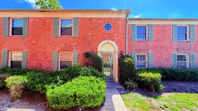 Building Photo - Timeless Charm Meets Modern Living — A 2BD/2BA Casselberry Gem You’ll Fall In Love With! WASHER &...