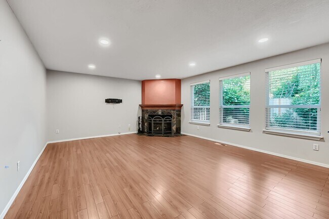 Building Photo - 4605 SW 164th Terrace