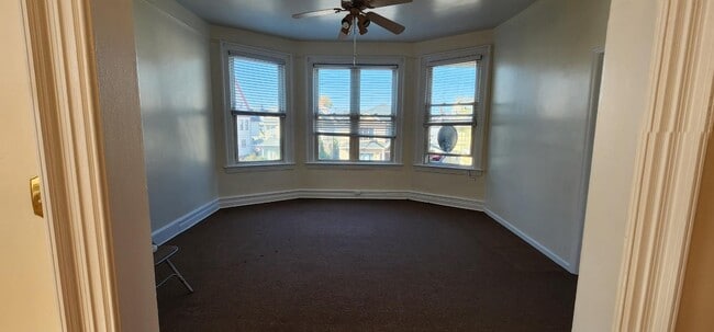 Building Photo - 251 N Fulton Ave