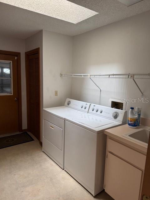 Building Photo - 8201 Rhanbuoy Rd