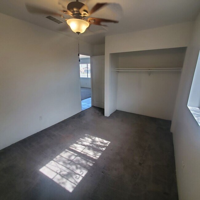 Building Photo - Cozy 2 BR in Brawley