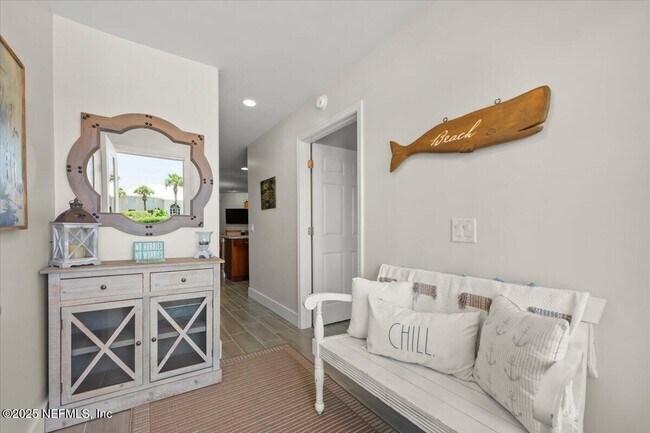 Building Photo - 622 Ponte Vedra Blvd