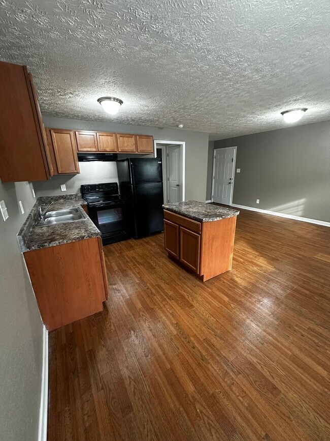 Interior Photo - Live in Comfort at Evergreen Apartments in Knoxville!