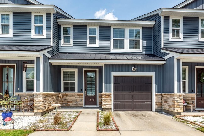 Building Photo - 7722 Park Gate Dr
