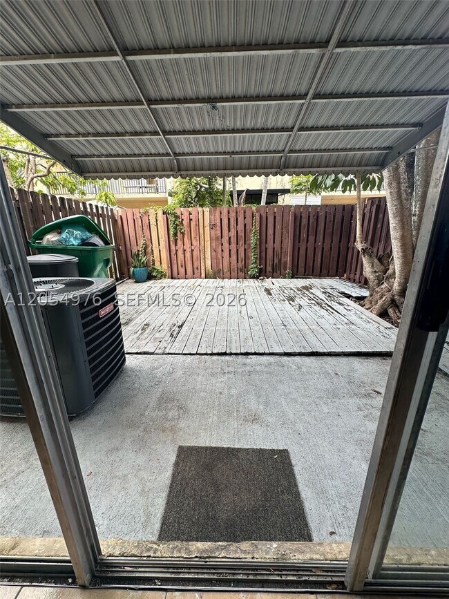 Building Photo - 4159 SW 66th Ln