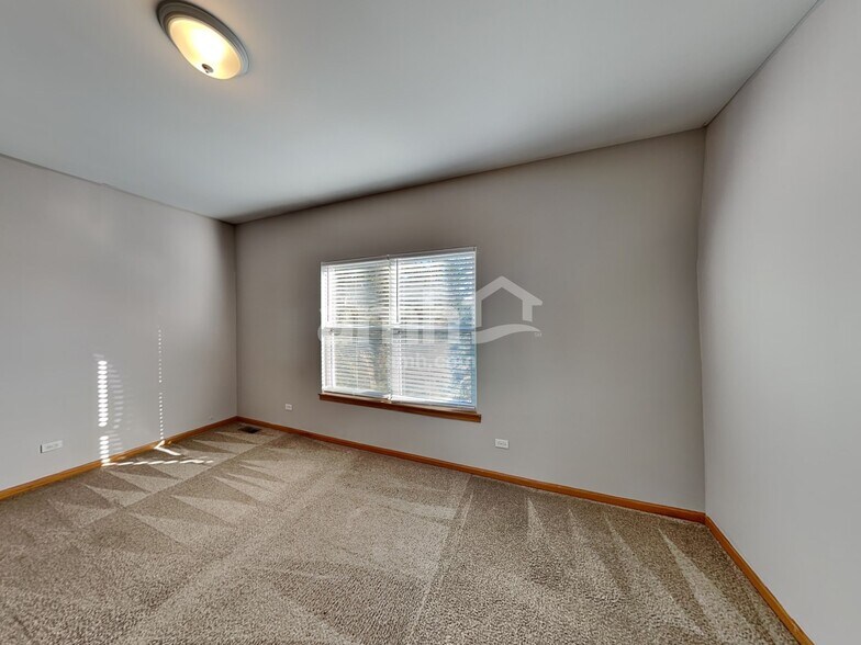 Building Photo - 4514 Skylark Ln