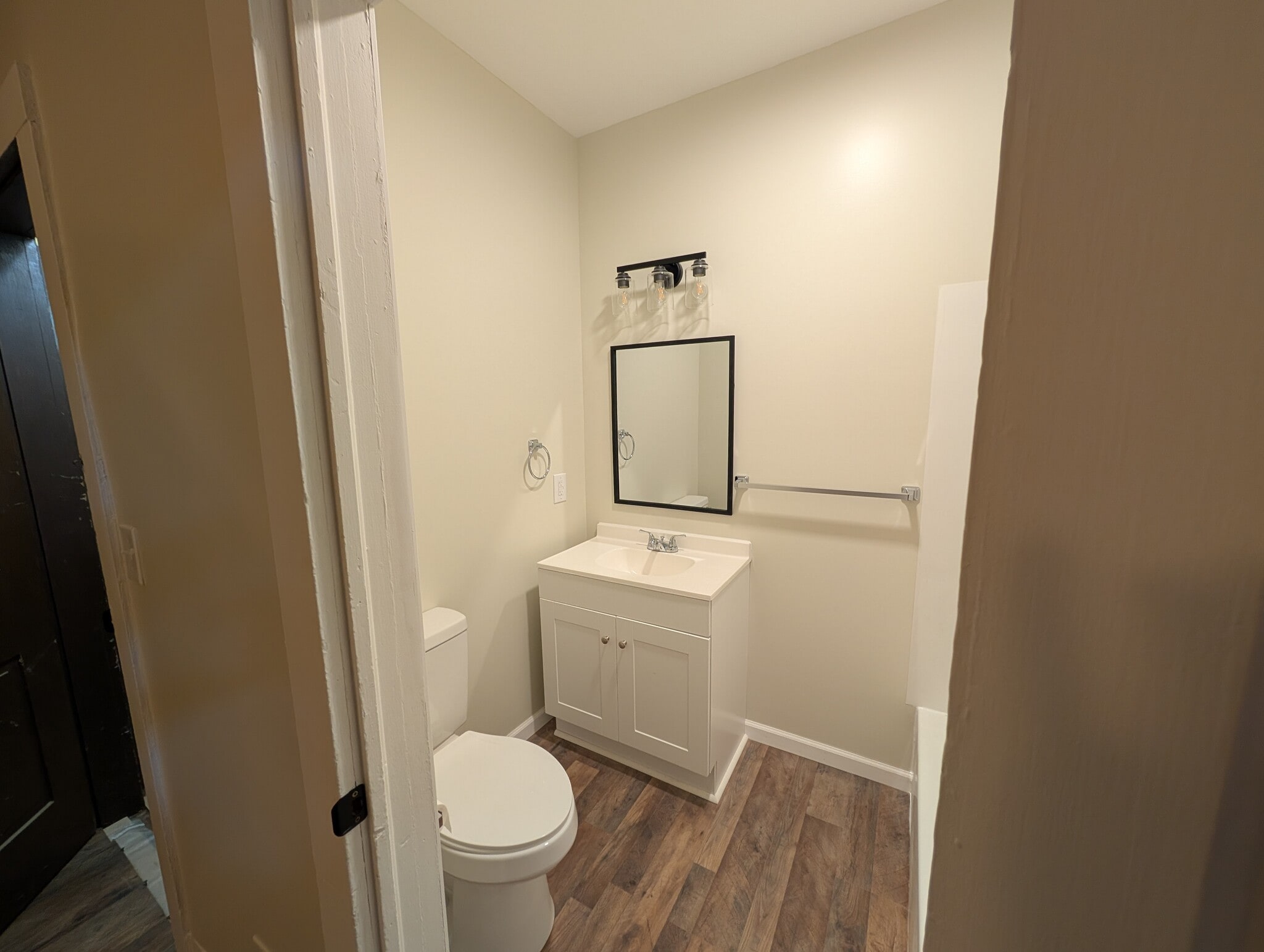 Building Photo - 37 Congress St