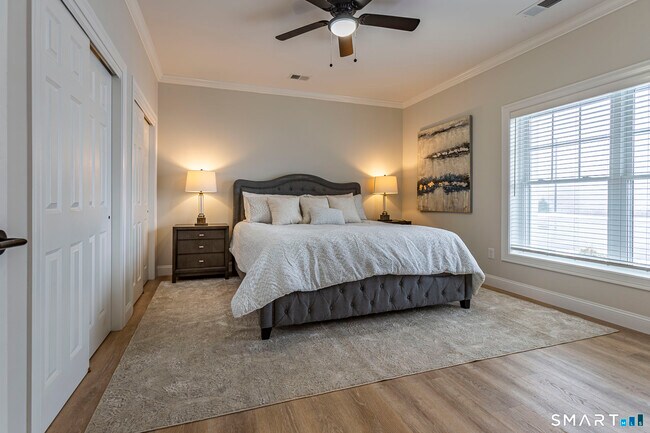 Building Photo - 7 Loomis Rd