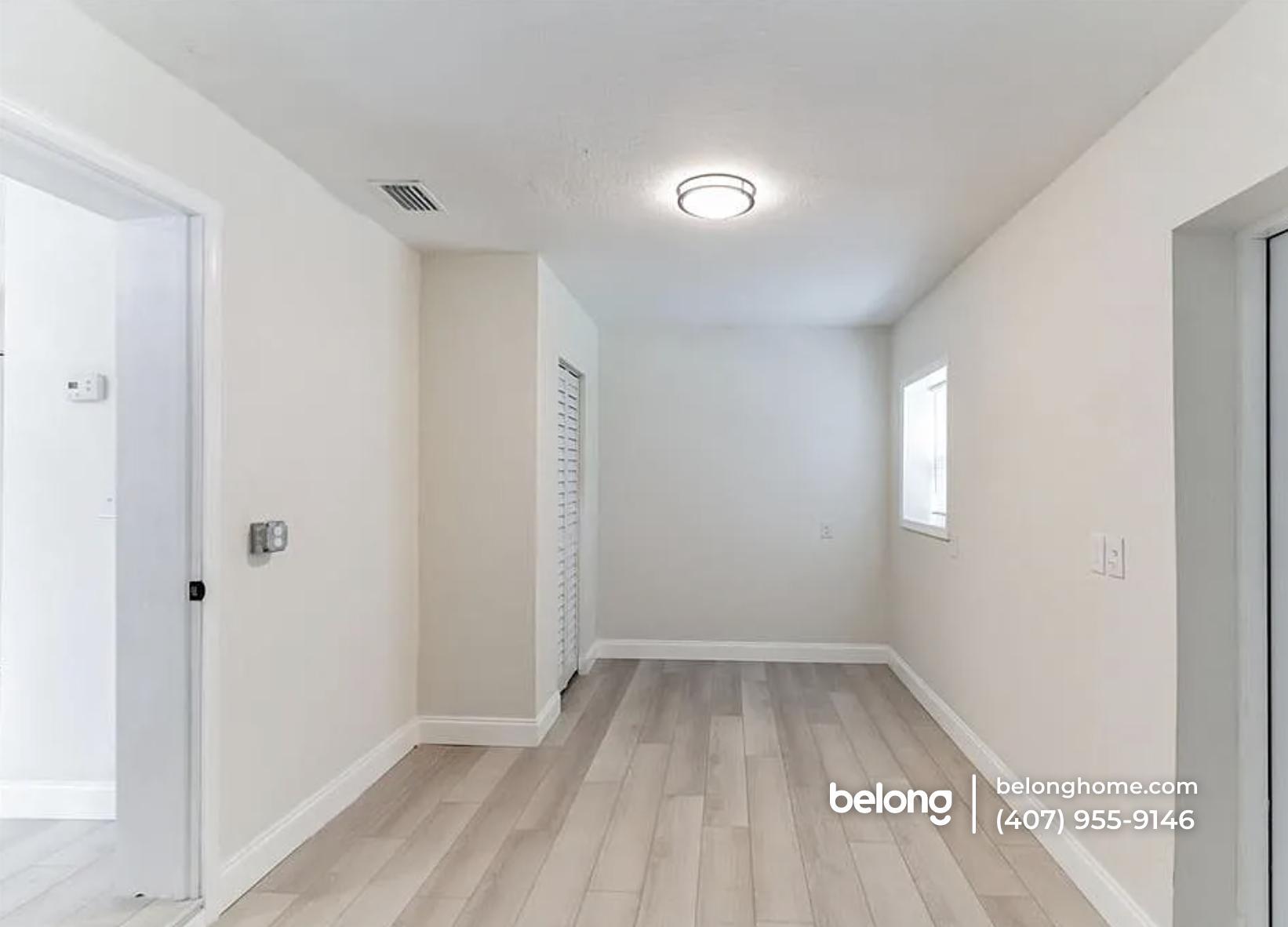 Building Photo - 6310 Belle Isles Dr