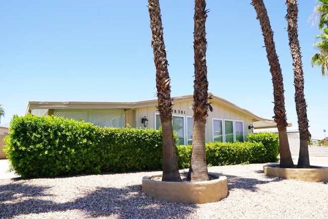 Building Photo - 38381 Poppet Canyon Dr