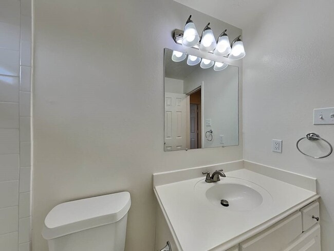 Building Photo - 21742 Texian Ct