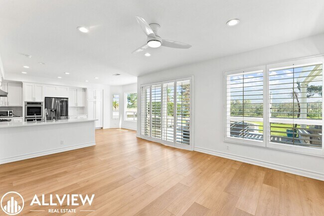 Building Photo - Luxury Living in the Prestigious Guard-Gated Community of Dove Canyon