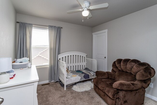 Building Photo - Exquisite 2-Story Home: Luxury Living in Tranquil Cul-de-Sac Setting!!