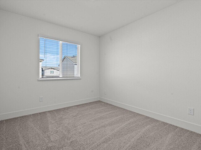 Building Photo - The Birch - - 3 Bedroom, 2.5 Bath single f...