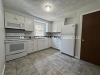Building Photo - 7 Gilchrest St