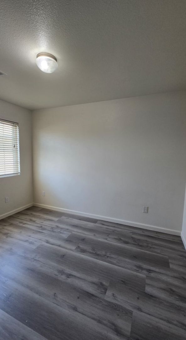 Building Photo - 6124 Royal Coach Cir